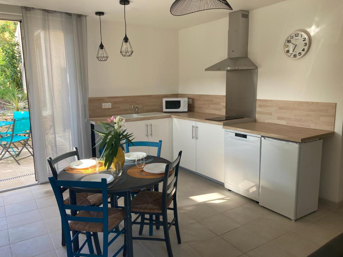 Gîtes pour 4 pers avec panorama sur les 3 Becs Mirabel-et-Blacons Extérieur photo